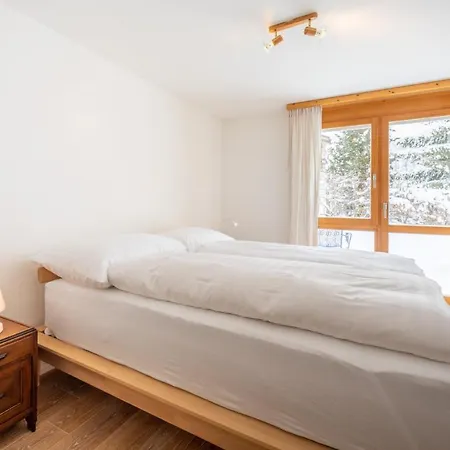 Casa Collina 5i-02 아파트